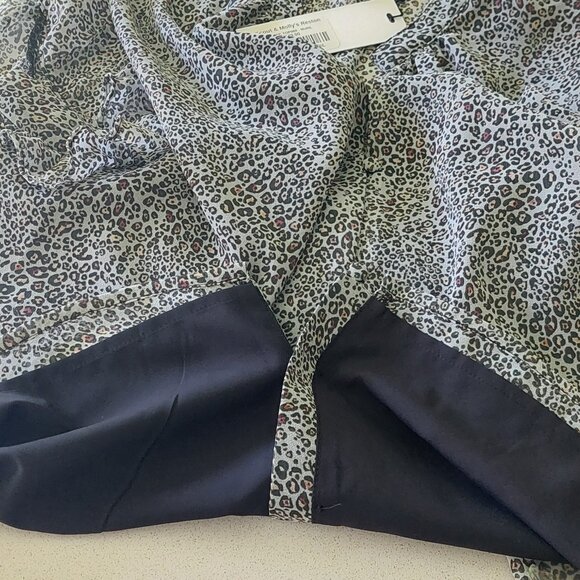 Steve Madden Ruffle Sleeve Animal Print Blouse Women's Size L - Picture 14 of 14